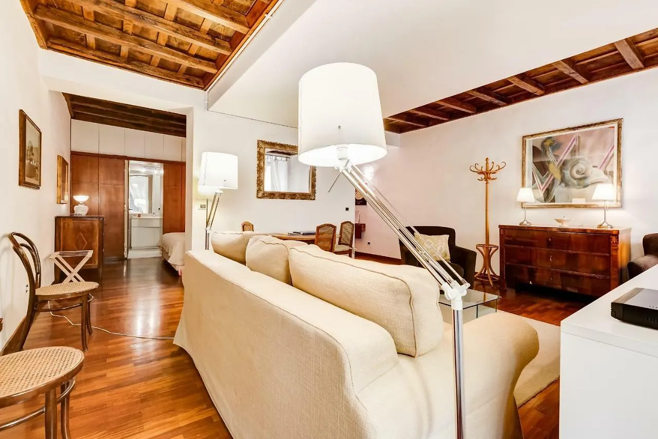 Apartamento Diana-Spanish Steps House Roma Italia