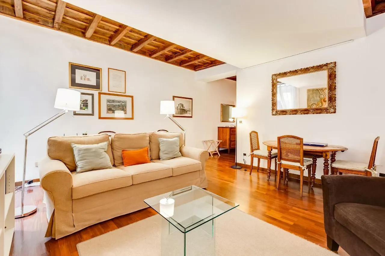 Apartamento Diana-Spanish Steps House Roma Italia