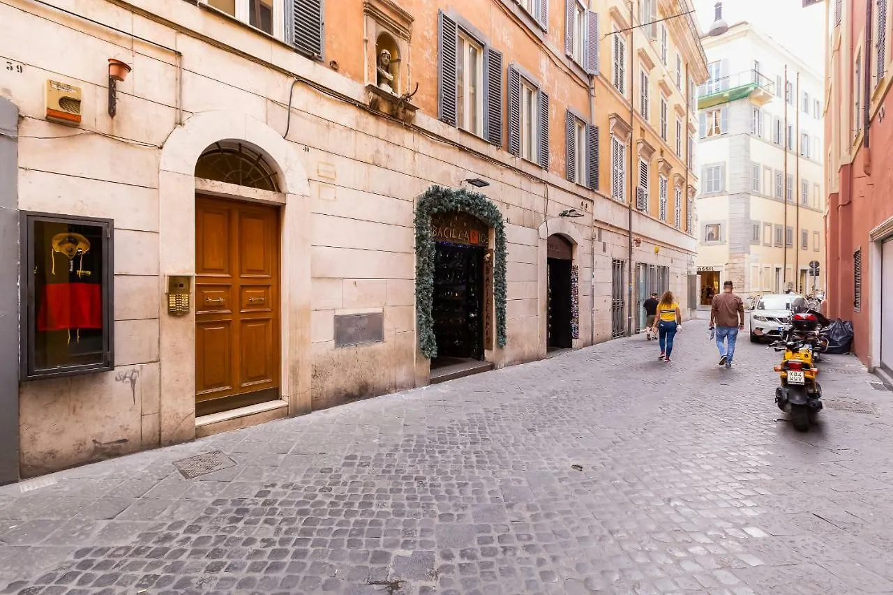 Diana-Spanish Steps House Roma 0*,  Italia