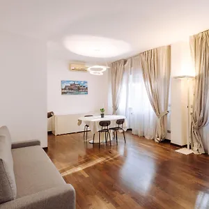  Appartamento Piccinni Exclusive Italia
